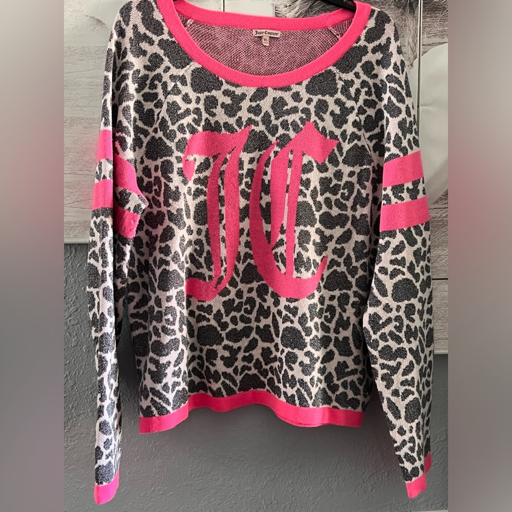 Juicy Couture - Pink & Gray Leopard Print Sparkle Sweater - Sz XL